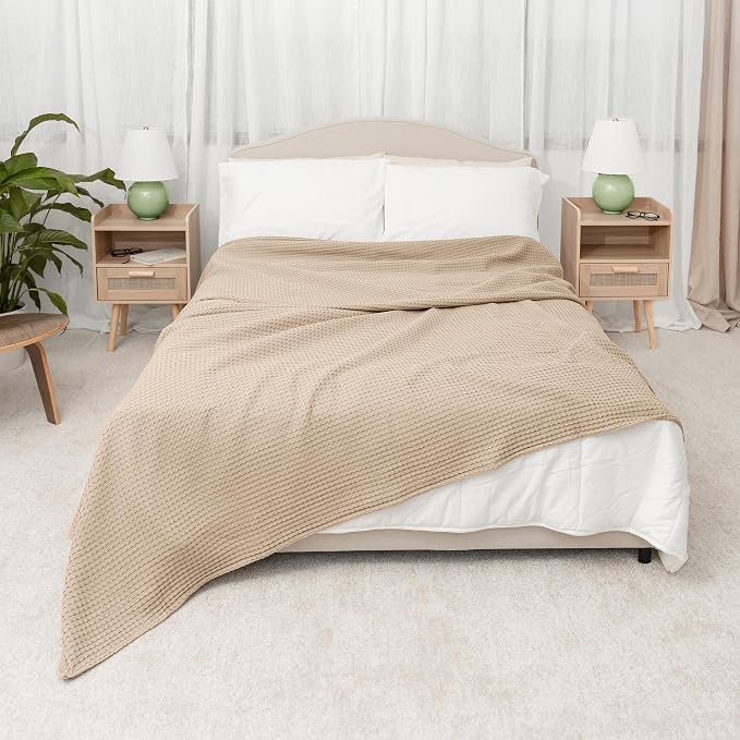 Comfy Cubs 100% Cotton Waffle Weave Throw Blanket Breathable Skin-Friendly Soft Lightweight Blankets - Perfect Warm Textured Blanket Layer - Size for Couch Bed & Sofa (Sand, 50" X 60")