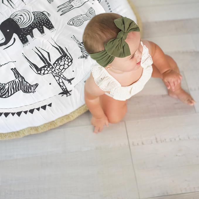 Wee Gallery Explore Playmat for Babies, Soft Cotton and High-Contrast Baby Play Mat for Infants & Toddlers, Reversible, Washable, Portable Tummy Time Rug, Safari