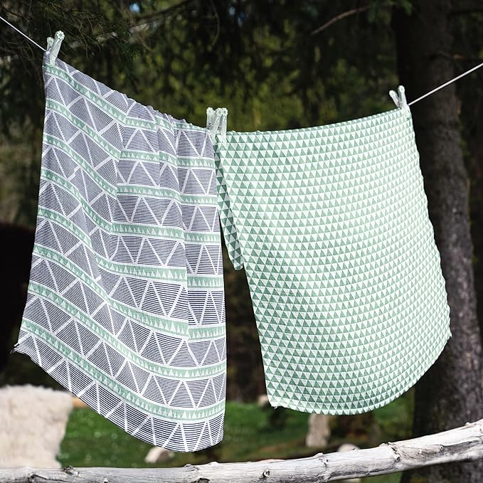 Bacati Emma Aztec Triangles 4 Piece Cotton Muslin Swaddling Blankets, Mint