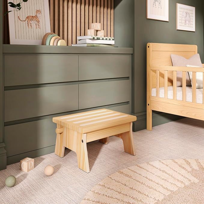 Dream On Me Ease-Up Adjustable Nursing Footrest in Natural – Solid Pinewood Foot Stool for Breastfeeding, Posture Support & Comfort, Lightweight, Easy to Assemble, Helps Reduce Back & Neck Pain