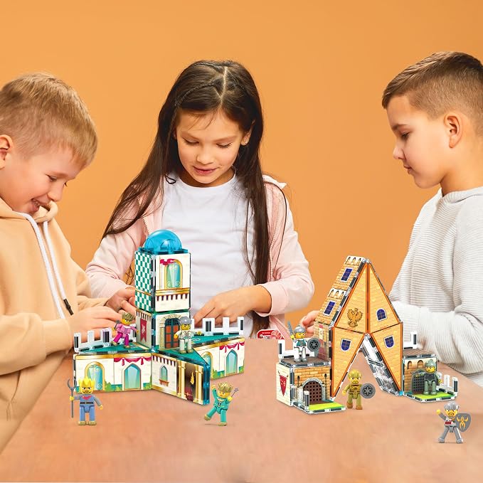 PicassoTiles 70pc Middle Age Medieval and Castle Theme Tile 2in1 8 Character Action Figures Magnet Tiles Building Block Pretend Magnetic Play Fine Motor Skill STEM Educational Construction Age3+ PTQ01