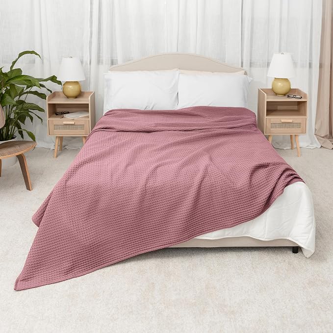 Comfy Cubs Waffle Blanket Twin, 90" x 66" - 100% Cotton Lightweight Breathable Bed Blanket - Soft Textured Thermal Weave for All Seasons – Decorative Cozy Layer for Couch, Sofa, or Bed - Mauve