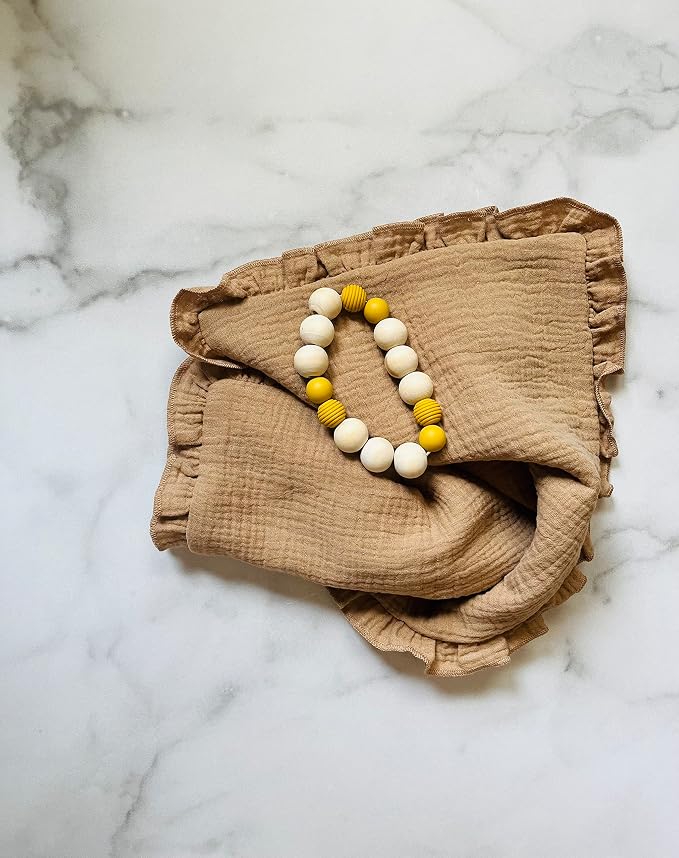 Leyl&Ari Baby Girl Newborn Essentials | Baby Girl Gift | Ruffle Muslin Burp Rags (Dusty Rose & Sand Set)