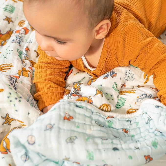 aden + anais??Essentials Cotton Muslin Blanket Toy Story, Woody and Friends