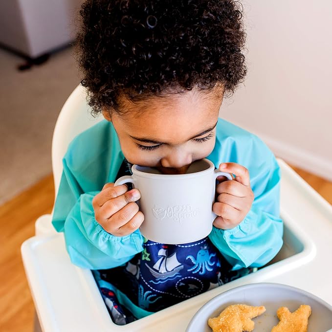 green sprouts Learning Cup |Helps toddler develop independent drinking skills | Easy-grip handles | Heat-Resistant |Dishwasher Safe | Navy 2-pk